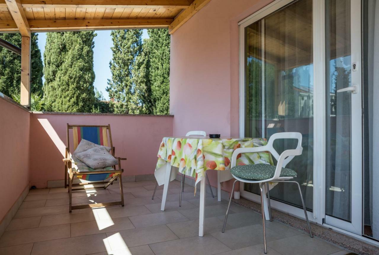 Apartments Ella Rovinj Exterior photo